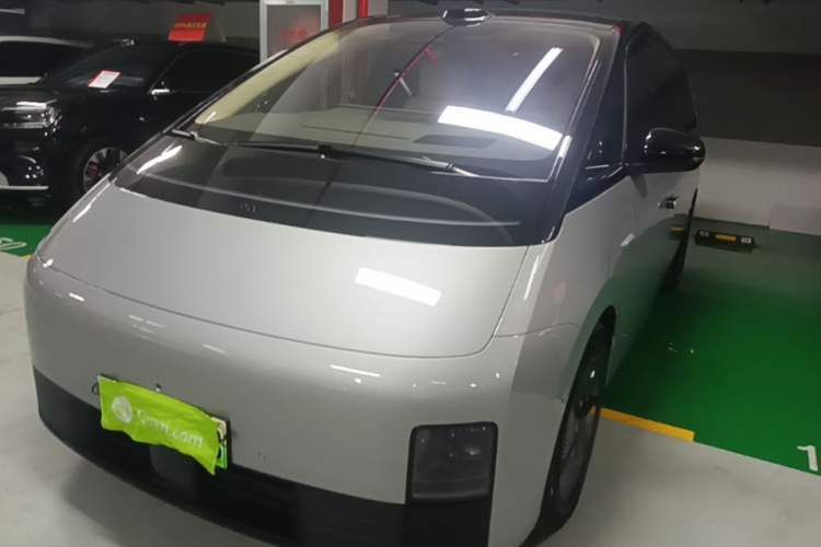 Used Li Auto MEGA 2025 Home Family Special Edition Guazi used car, China used car export, Used car for sale, Used cars, Cheapest cars for sale