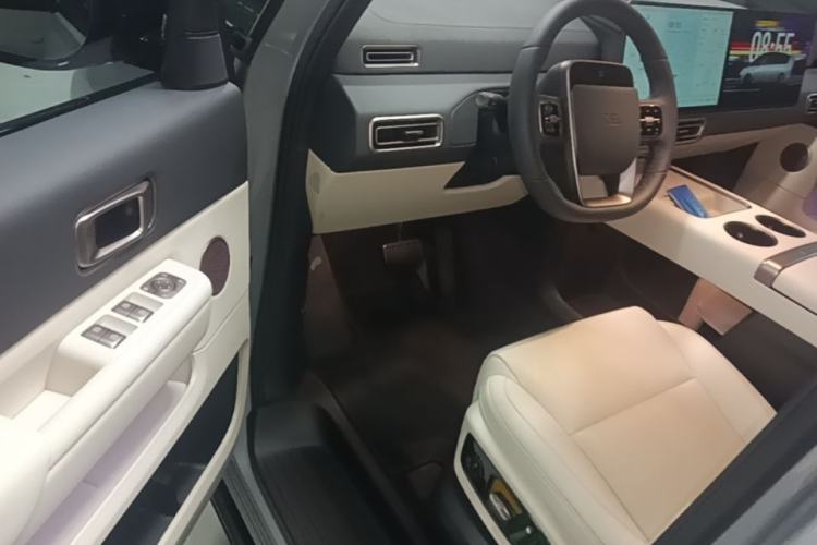 Used Li Auto MEGA 2025 Home Family Special Edition Driver Seat