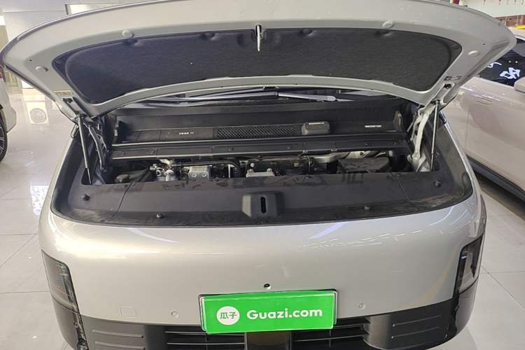 Used Li Auto MEGA 2025 Home Family Special Edition Engine Bay