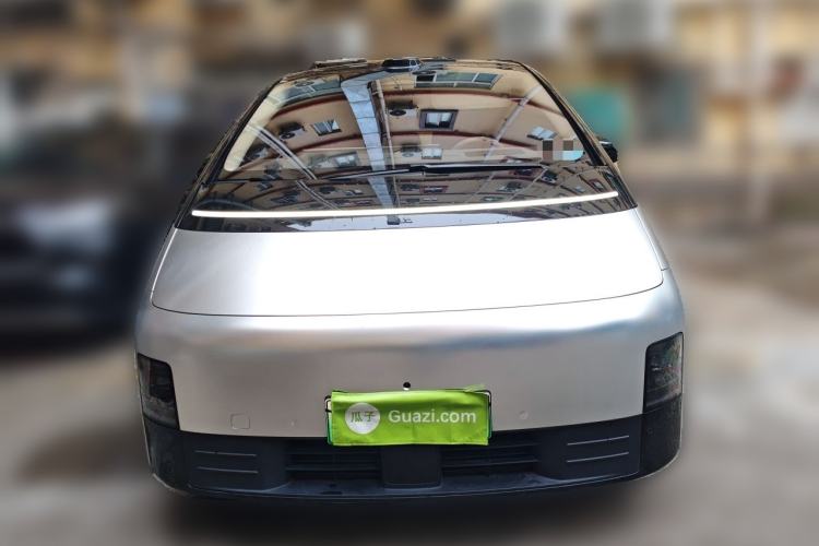 Used Li Auto MEGA 2025 Home Family Special Edition Front