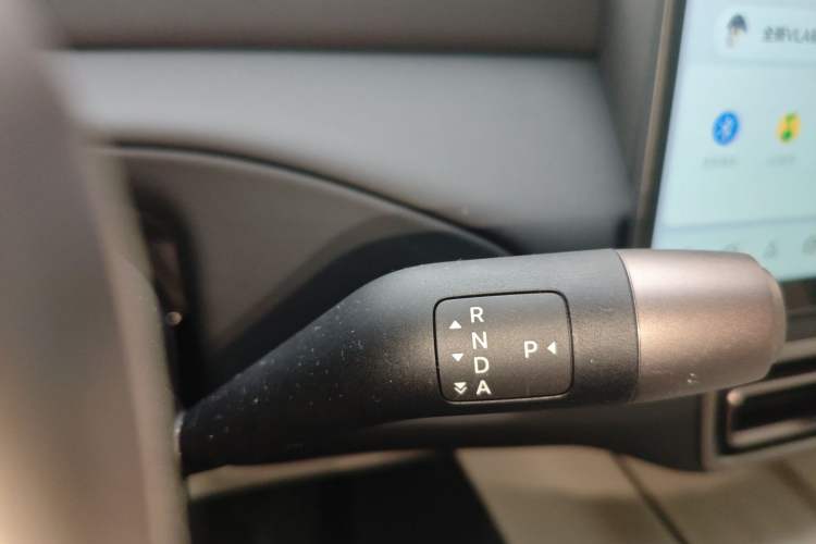 Used Li Auto MEGA 2025 Home Family Special Edition Gear Lever