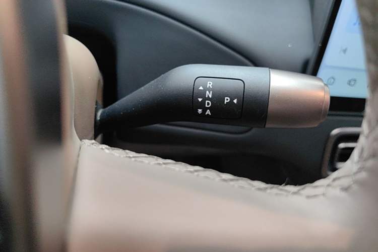 Used Li Auto MEGA 2025 Home Family Special Edition Gear Lever