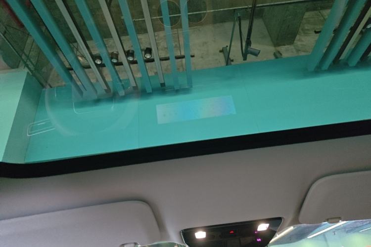 Used Li Auto MEGA 2025 Ultra Smart Refreshed Edition Headliner