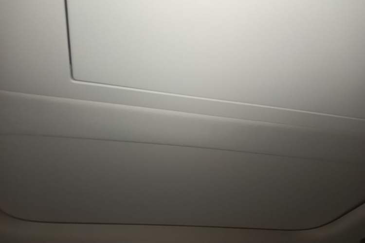 Used Li Auto MEGA 2025 Home Family Special Edition Headliner