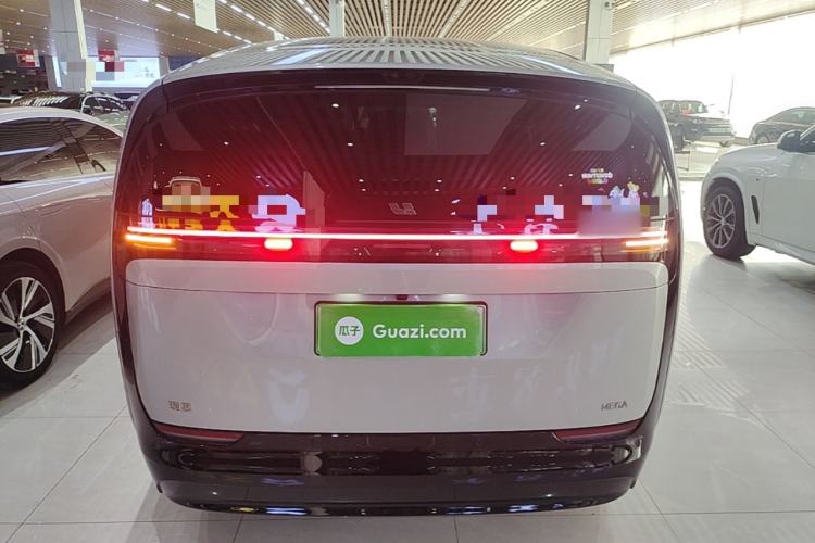 Used Li Auto MEGA 2025 Home Family Special Edition Rear