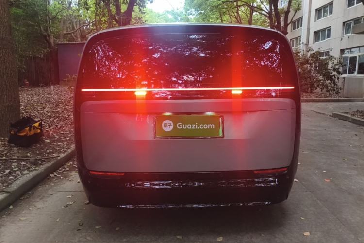 Used Li Auto MEGA 2025 Home Family Special Edition Rear