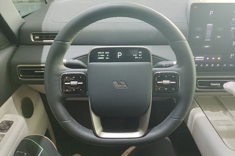 Used Li Auto MEGA 2025 Home Family Special Edition Steering Wheel