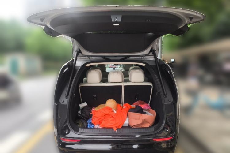 Used Li Auto MEGA 2025 Home Family Special Edition Trunk