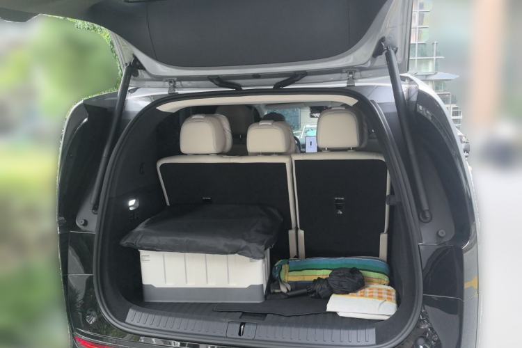Used Li Auto MEGA 2025 Home Family Special Edition Trunk