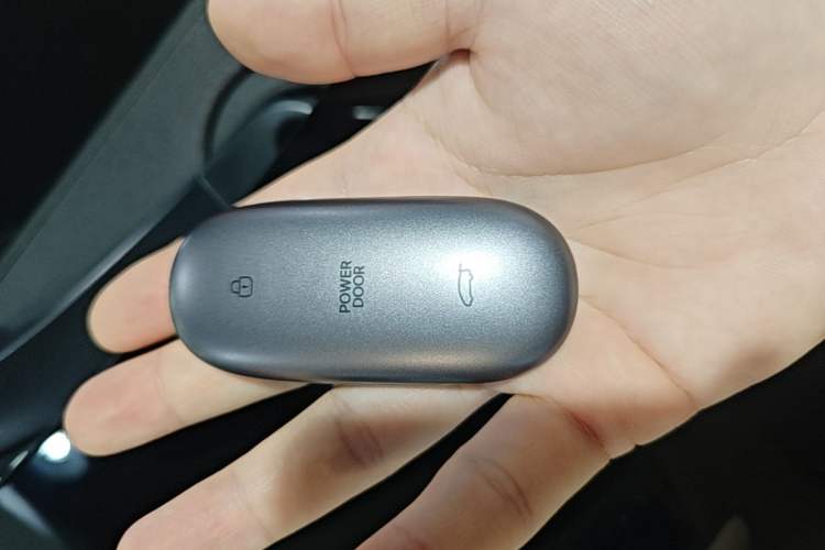 Used Li Auto MEGA 2025 Home Family Special Edition Vehicle Key