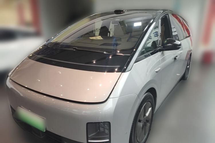 Li Auto MEGA 2025 Home Family Special Edition