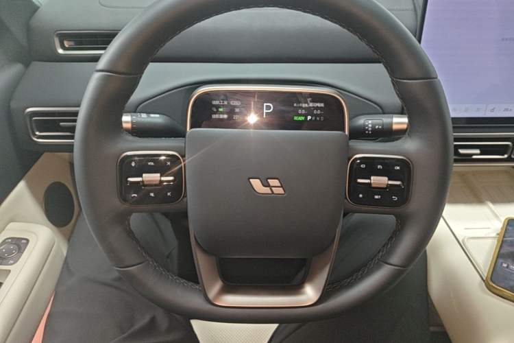 Used Li Auto MEGA 2025 Home Family Special Edition Steering Wheel