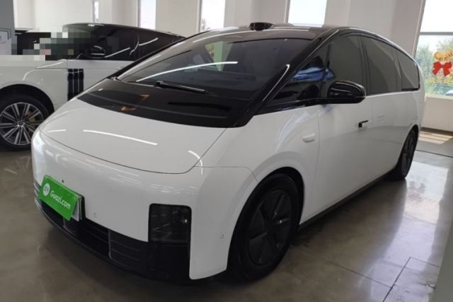 Used Li Auto MEGA 2025 Home Family Special Edition
