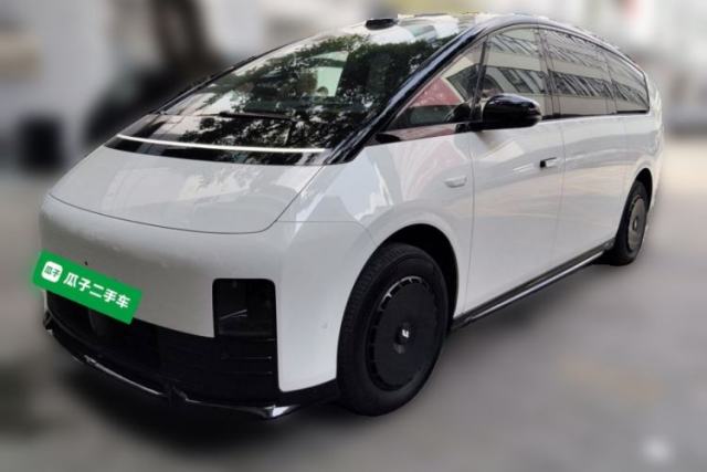 Used Li Auto MEGA 2025 Home Family Special Edition