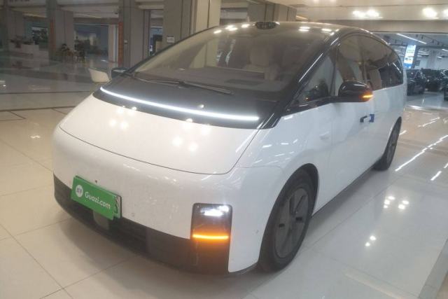 Used Li Auto MEGA 2025 Home Family Special Edition