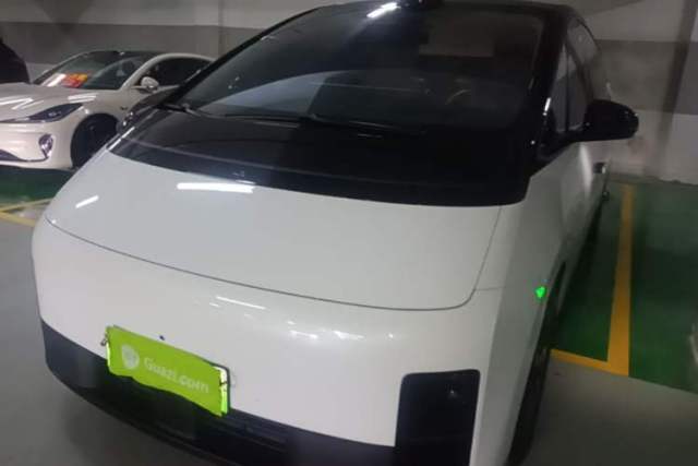 Used Li Auto MEGA 2025 Home Family Special Edition