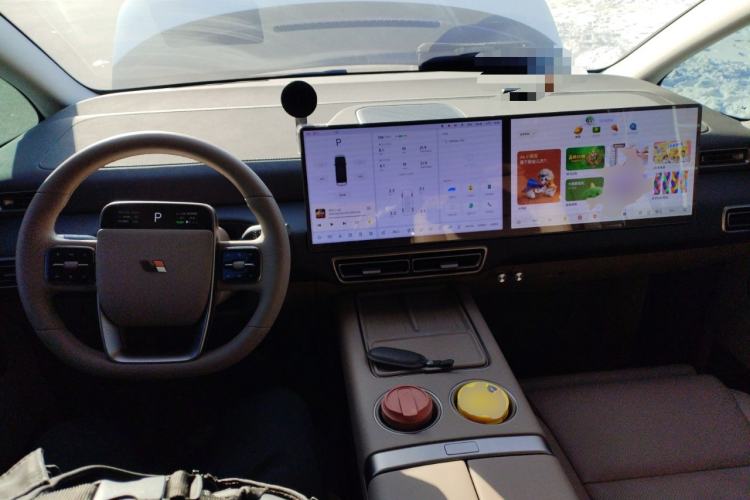 Used Li Auto MEGA 2025 Home Family Special Edition Center Console