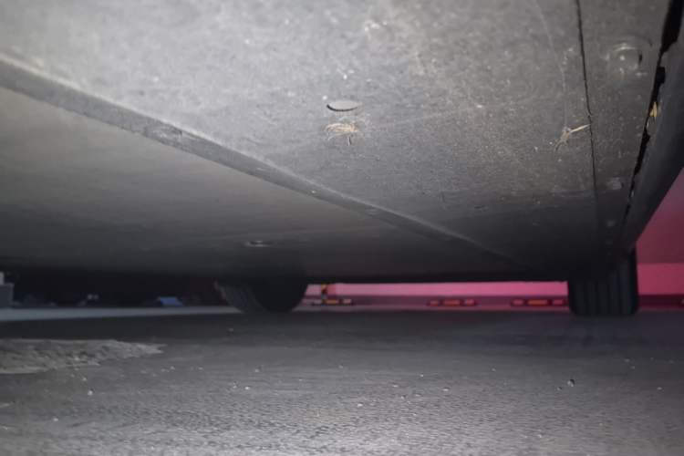 Used Li Auto MEGA 2025 Home Family Special Edition Chassis Front Left