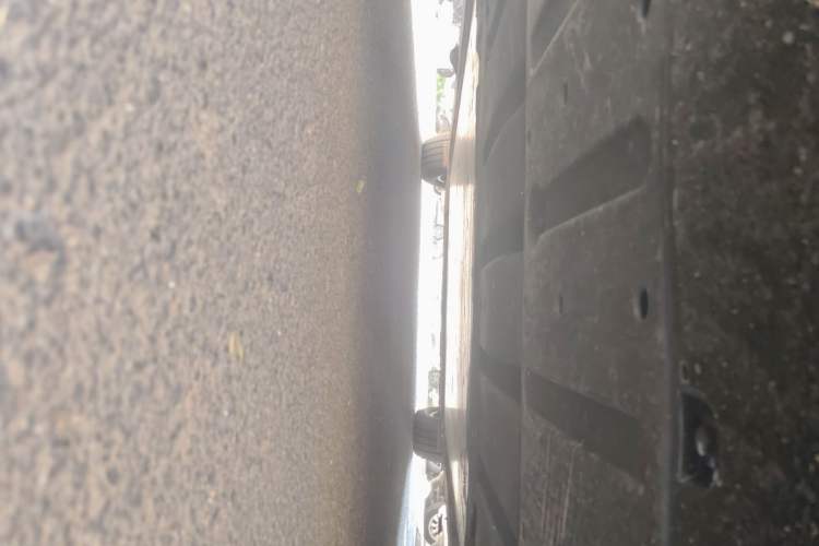 Used Li Auto MEGA 2025 Home Family Special Edition Chassis Front