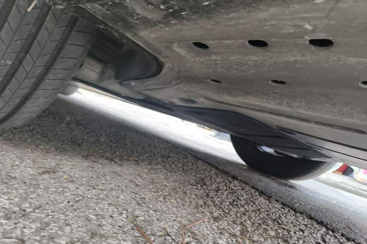 Used Li Auto MEGA 2025 Home Family Special Edition Chassis Front Right