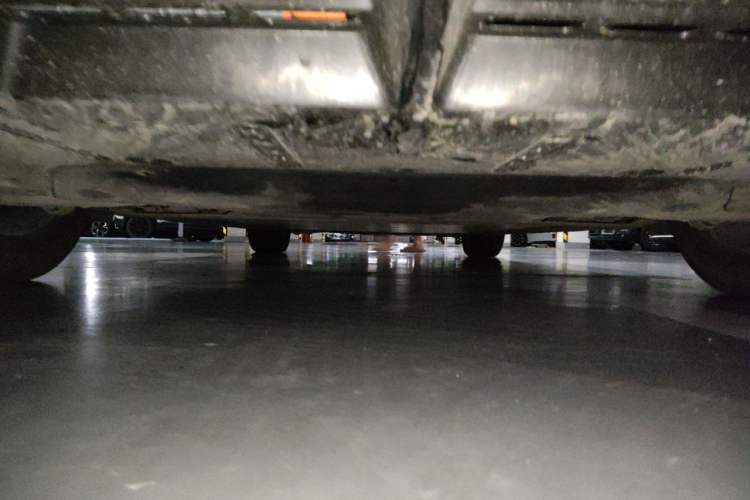 Used Li Auto MEGA 2025 Home Family Special Edition Chassis Rear