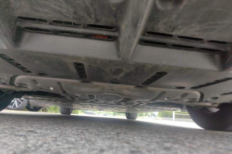 Used Li Auto MEGA 2025 Home Family Special Edition Chassis Rear