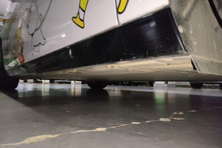 Used Li Auto MEGA 2025 Home Family Special Edition Chassis Rear Left