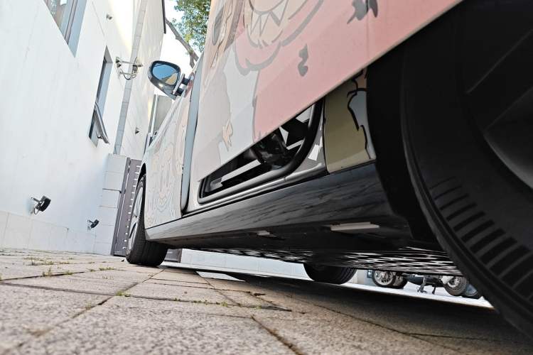 Used Li Auto MEGA 2025 Home Family Special Edition Chassis Rear Left