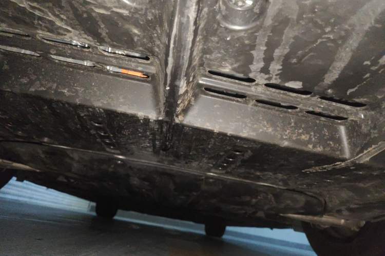 Used Li Auto MEGA 2025 Home Family Special Edition Chassis Rear