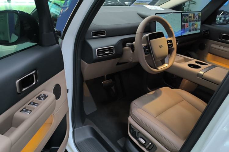 Used Li Auto MEGA 2025 Home Family Special Edition Driver Seat