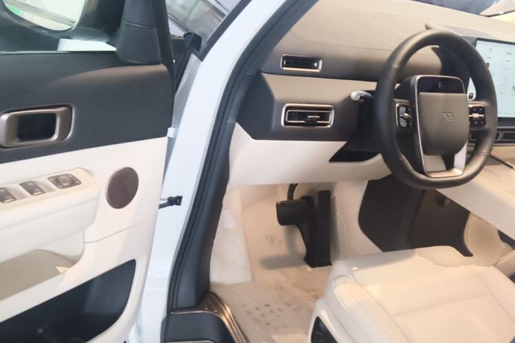 Used Li Auto MEGA 2025 Ultra Smart Refreshed Edition Driver Seat