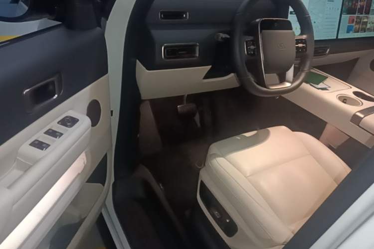 Used Li Auto MEGA 2025 Home Family Special Edition Driver Seat
