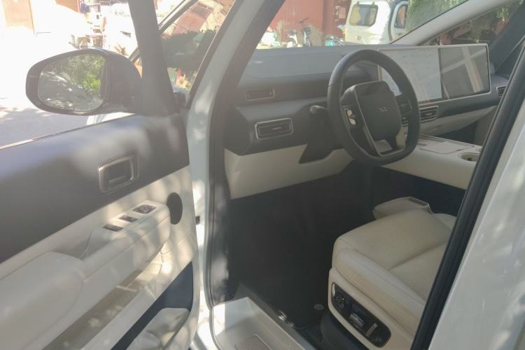 Used Li Auto MEGA 2025 Home Family Special Edition Driver Seat