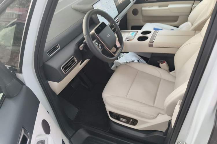 Used Li Auto MEGA 2025 Home Family Special Edition Driver Seat