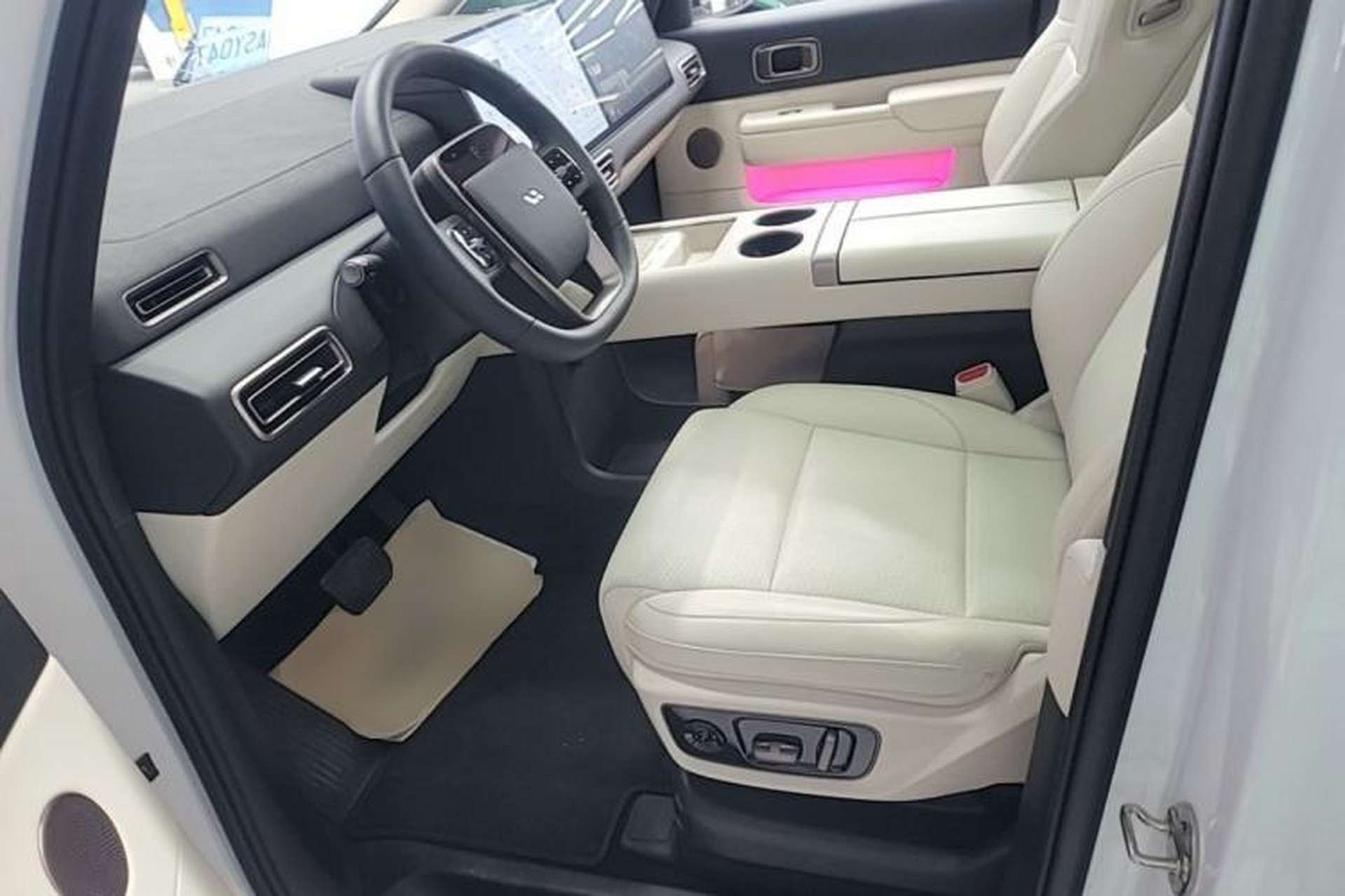 Used Li Auto MEGA 2025 Home Family Special Edition Driver Seat