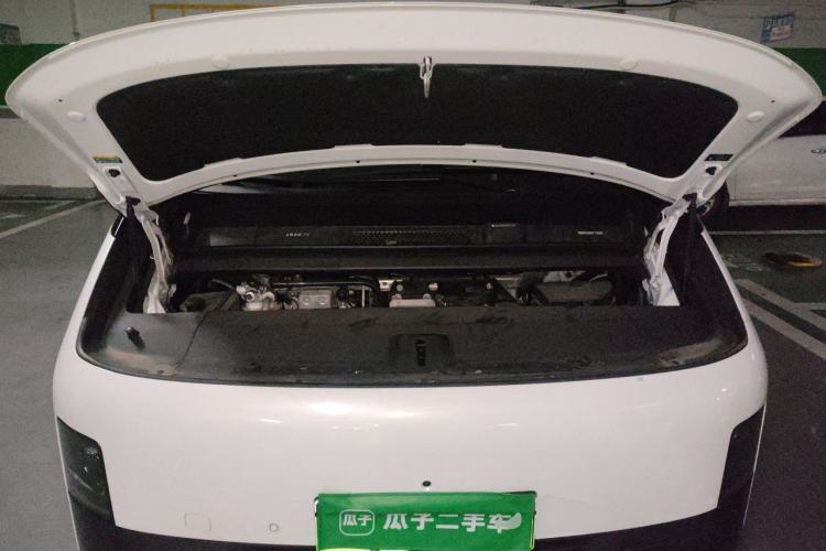 Used Li Auto MEGA 2025 Home Family Special Edition Engine Bay