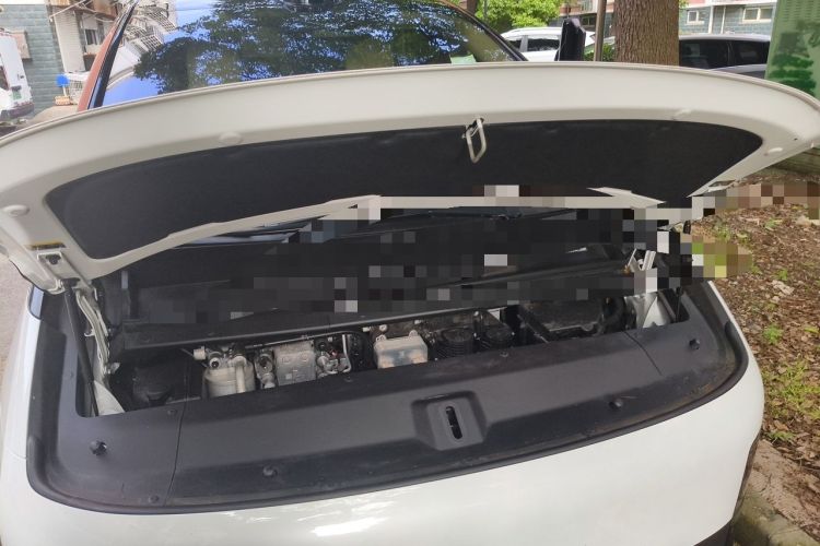 Used Li Auto MEGA 2025 Home Family Special Edition Engine Bay