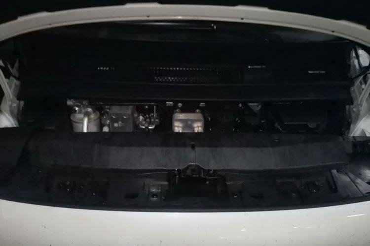 Used Li Auto MEGA 2025 Home Family Special Edition Engine Bay