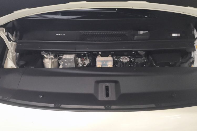 Used Li Auto MEGA 2025 Home Family Special Edition Engine Bay
