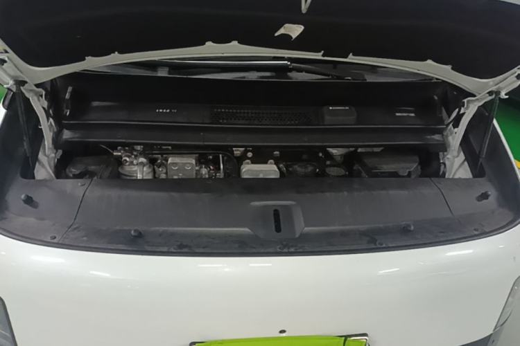 Used Li Auto MEGA 2025 Home Family Special Edition Engine Bay