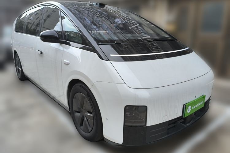 Used Li Auto MEGA 2025 Home Family Special Edition Exterior 2