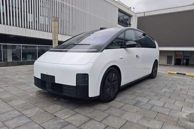 Used Li Auto MEGA 2025 Home Family Special Edition