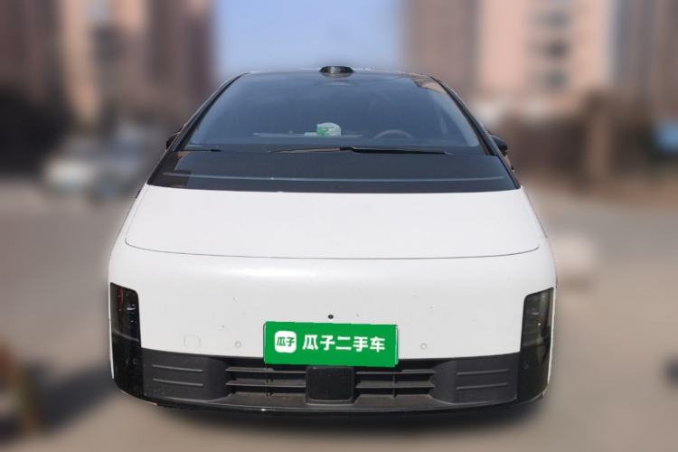 Used Li Auto MEGA 2025 Home Family Special Edition Front