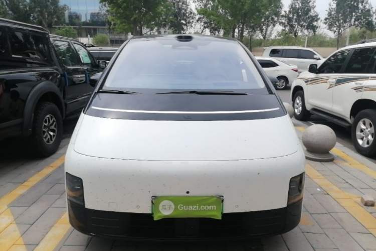Used Li Auto MEGA 2025 Home Family Special Edition Front