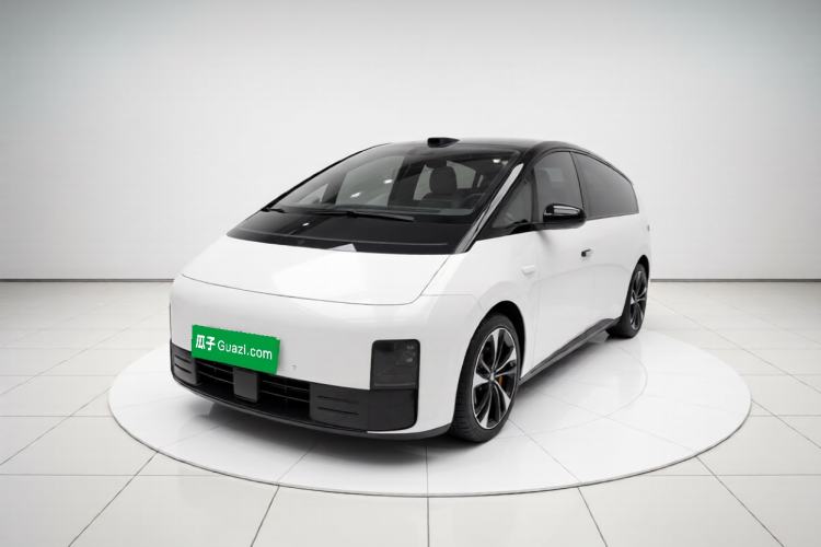 Li Auto MEGA 2025 Home Family Special Edition