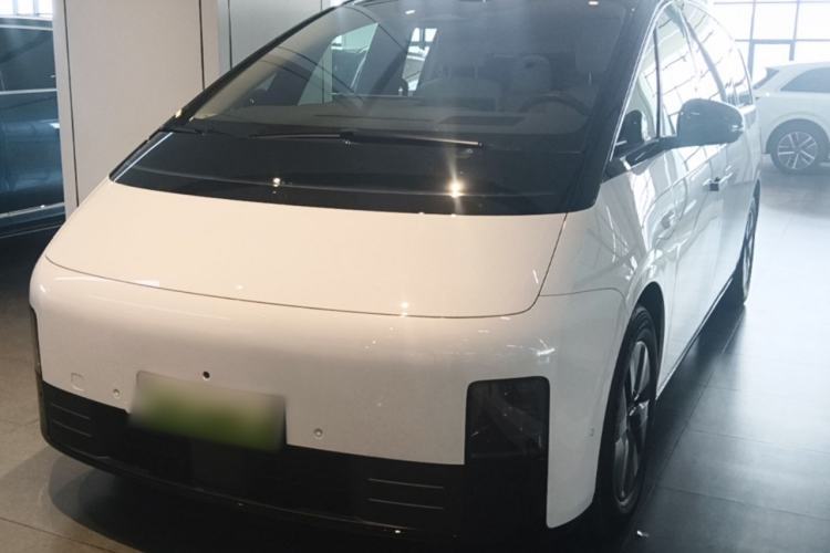 Used Li Auto MEGA 2025 Ultra Smart Refreshed Edition Guazi used car, China used car export, Used car for sale, Used cars, Cheapest cars for sale