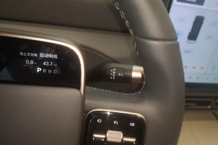 Used Li Auto MEGA 2025 Home Family Special Edition Gear Lever