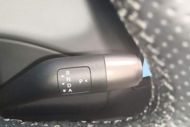 Used Li Auto MEGA 2025 Ultra Smart Refreshed Edition Gear Lever