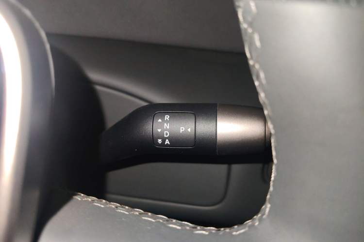 Used Li Auto MEGA 2025 Home Family Special Edition Gear Lever