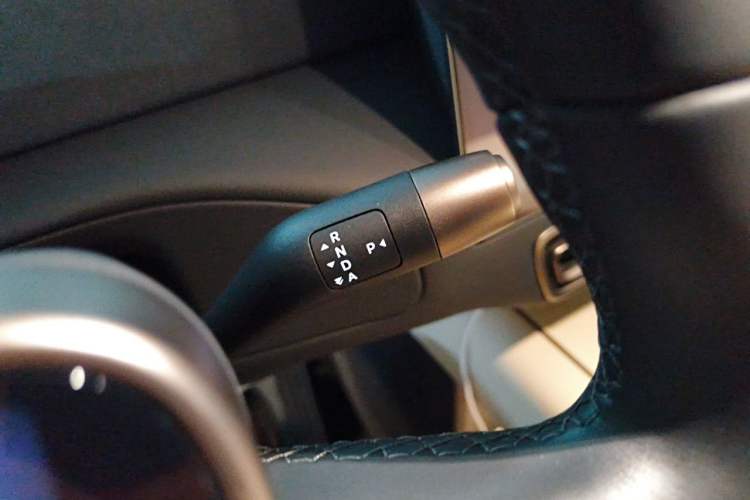 Used Li Auto MEGA 2025 Home Family Special Edition Gear Lever